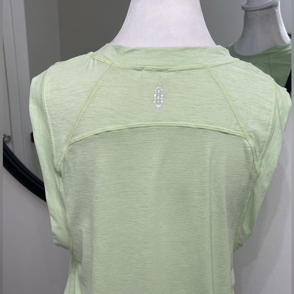 FP Movement Tempo Tunic Tank Lemongrass NWOT - Picture 8 of 9